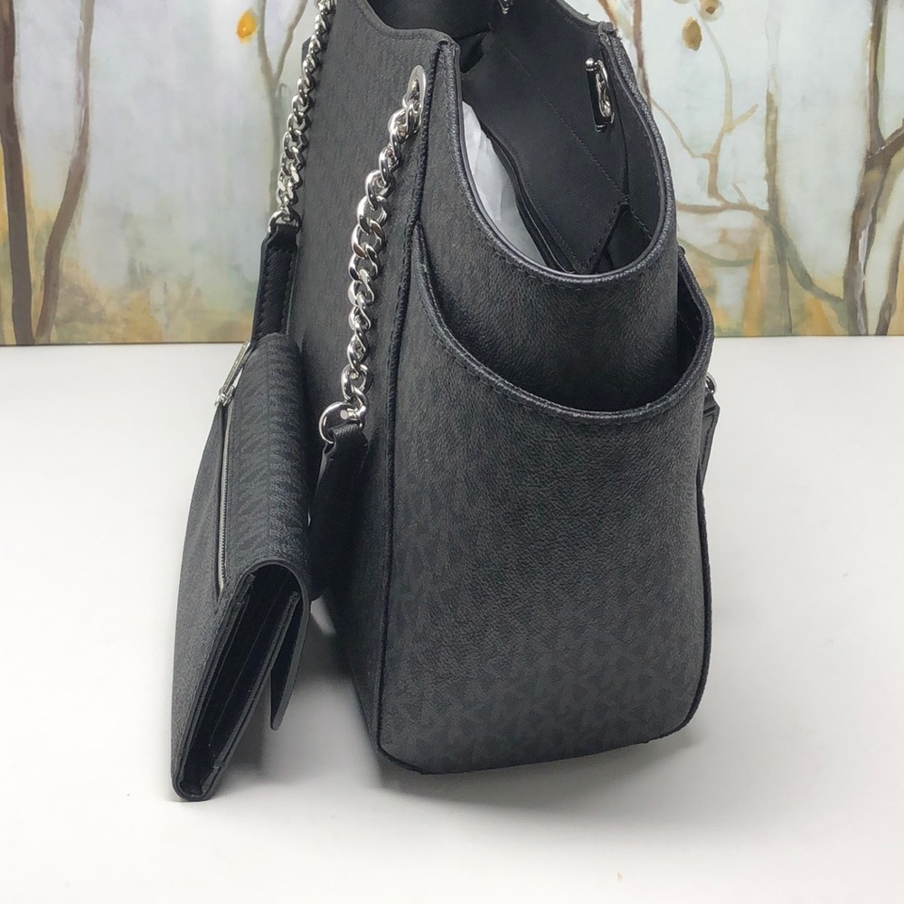 Nwt Michael Kors Bundle Jet Set travel+wallet - Picture 2 of 6